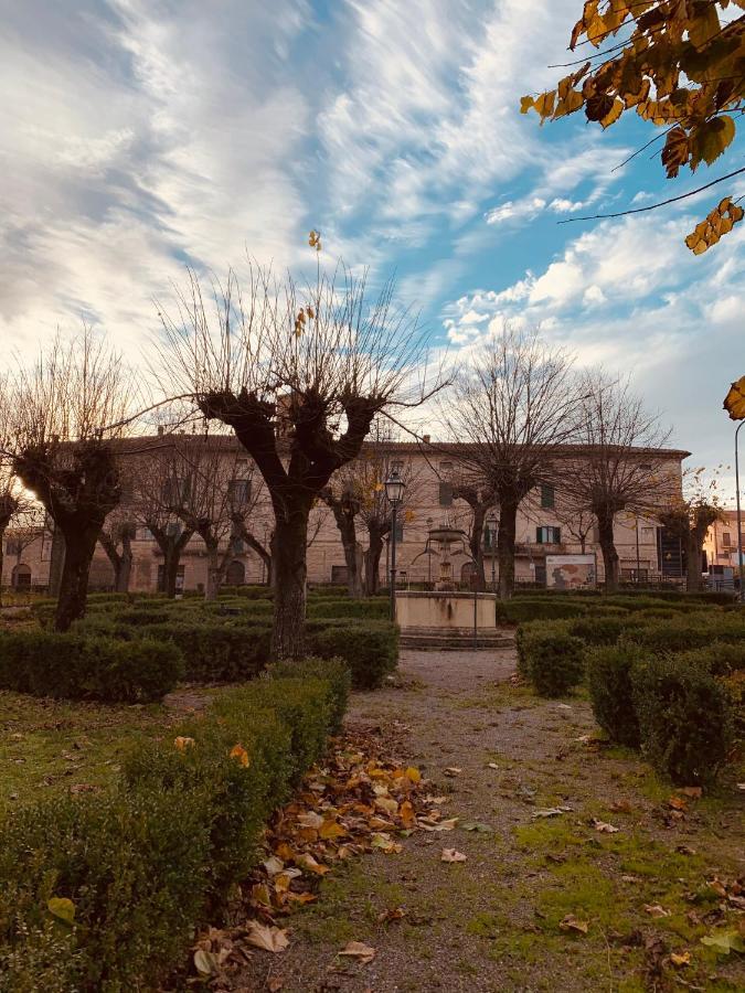 Claves Claustri - Appartamento Storico Con Balcone Sarteano Exterior photo